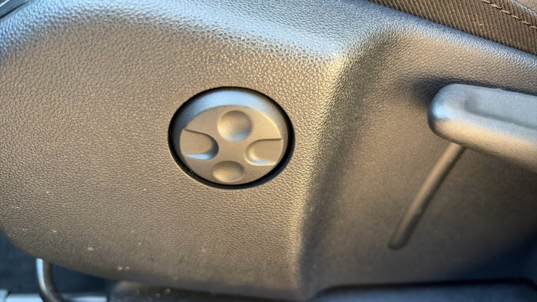 Vauxhall Grandland X 1.2 Turbo SRi Nav 5dr Auto Petrol Hatchback